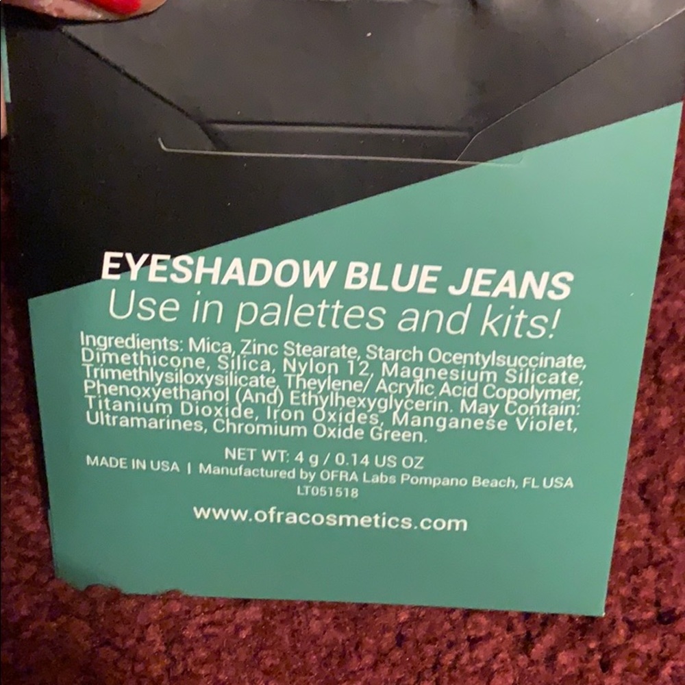 Blue Eyeshadow - Picture 2 of 2